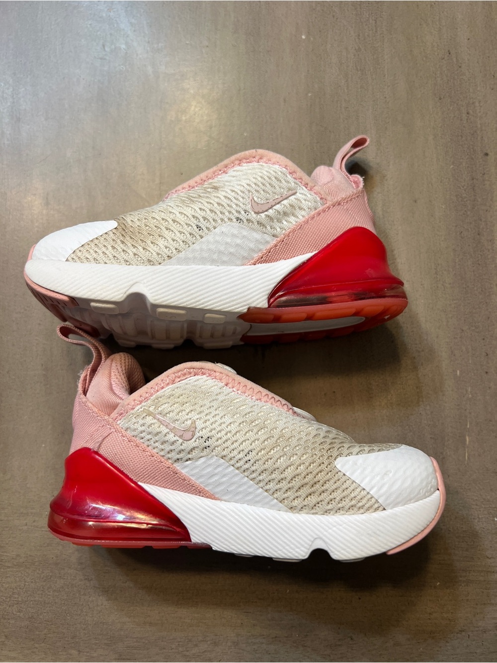 Nike Air Max 270 girls pink and white  sneakers 7c NO BOX